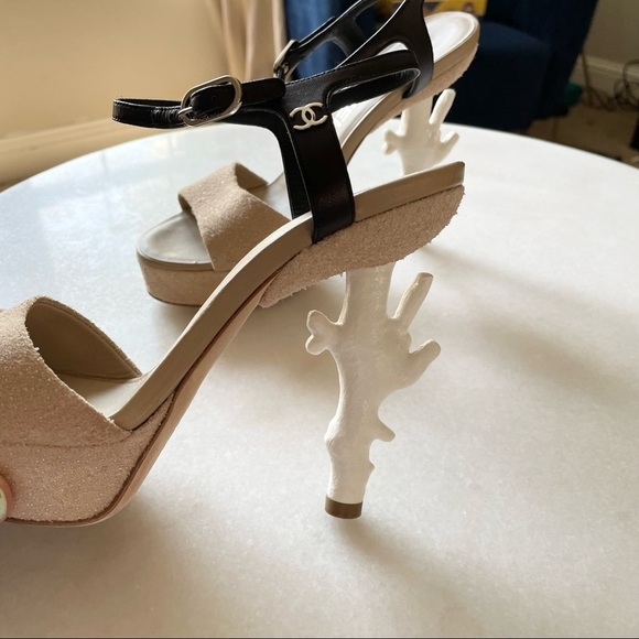 Chanel Coral Shaped Heel Nude Textured Platform Heels - Picture 10 of 12